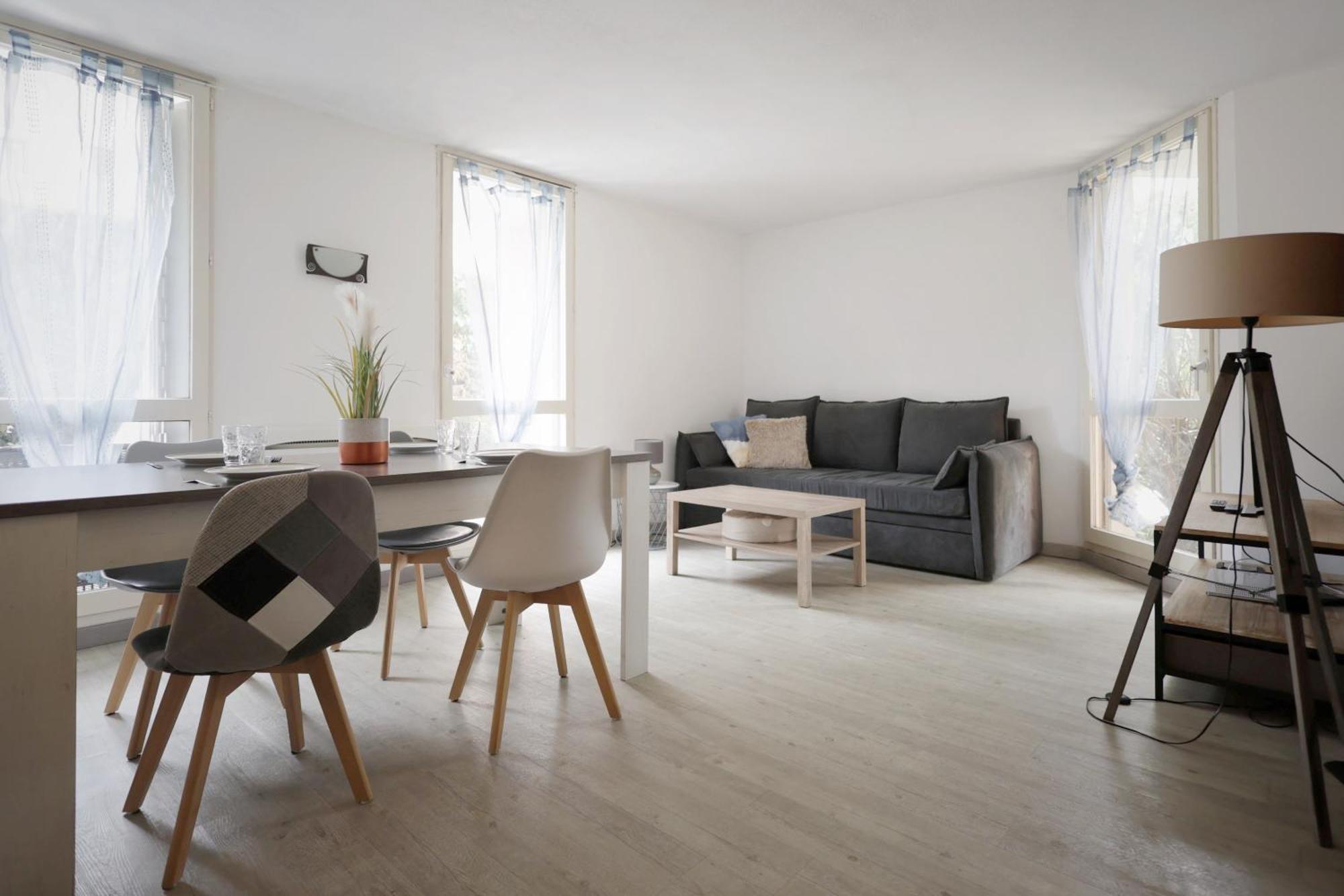 Appartement Familial Avec Jardin Ensoleille Dans La Cite Des Potiers Vallauris Kültér fotó